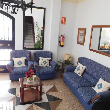 Hostal Macías, El Rey del Sol * Álora