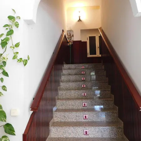 Hostal Macías, El Rey del Sol *