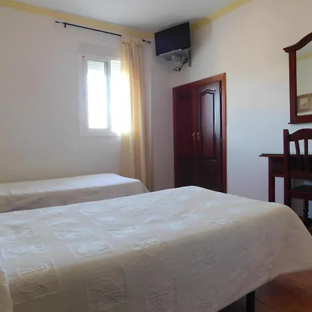 Hostal Macías, El Rey del Sol Pensión